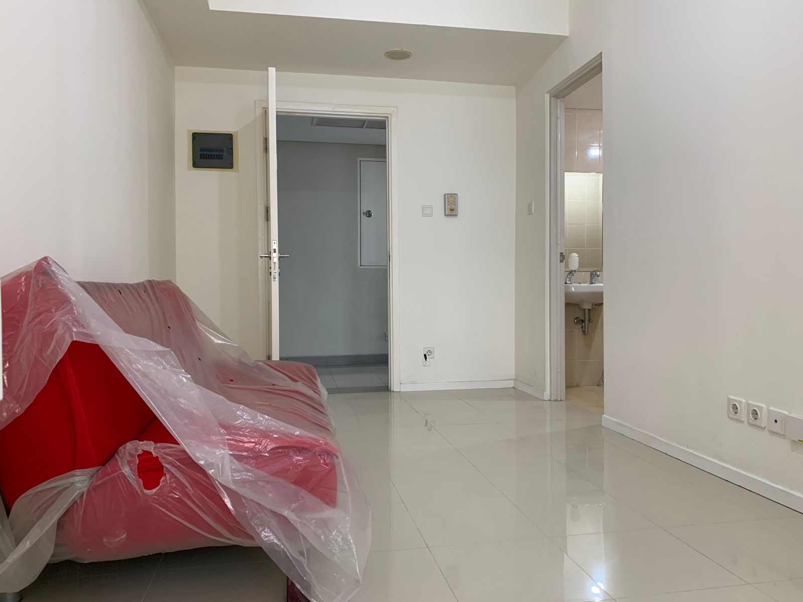 Jual rumah cimbeuluit